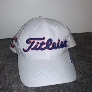 Brand new with tag Titleist Chicago Cubs hat.